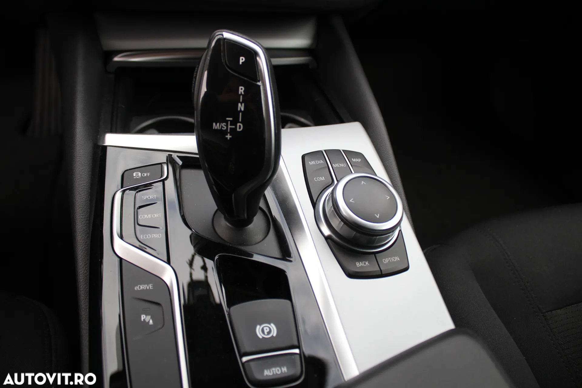 BMW Seria 5 530e xDrive AT PHEV - 10