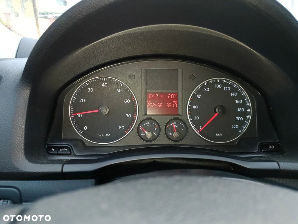 Volkswagen Golf - 11