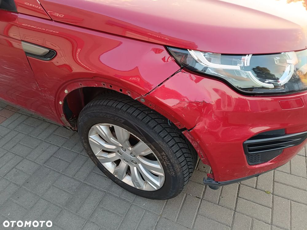 Land Rover Discovery Sport TD4 SkyView Edition - 4