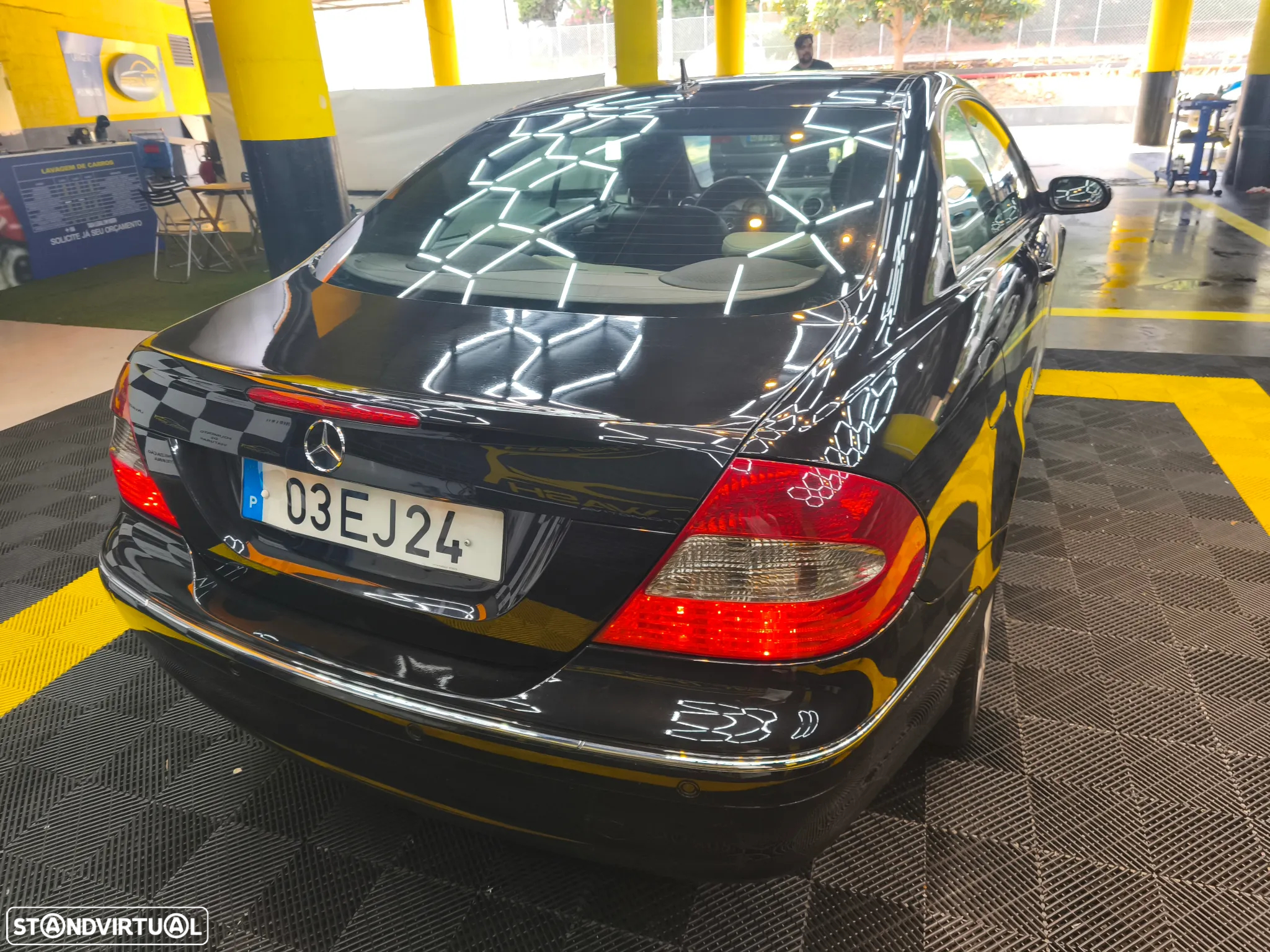 Mercedes-Benz CLK 220 CDi Avantgarde - 4
