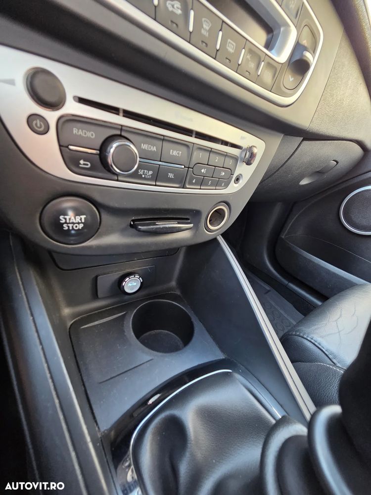 Renault Megane ENERGY TCe 115 Start & Stop LIMITED - 19