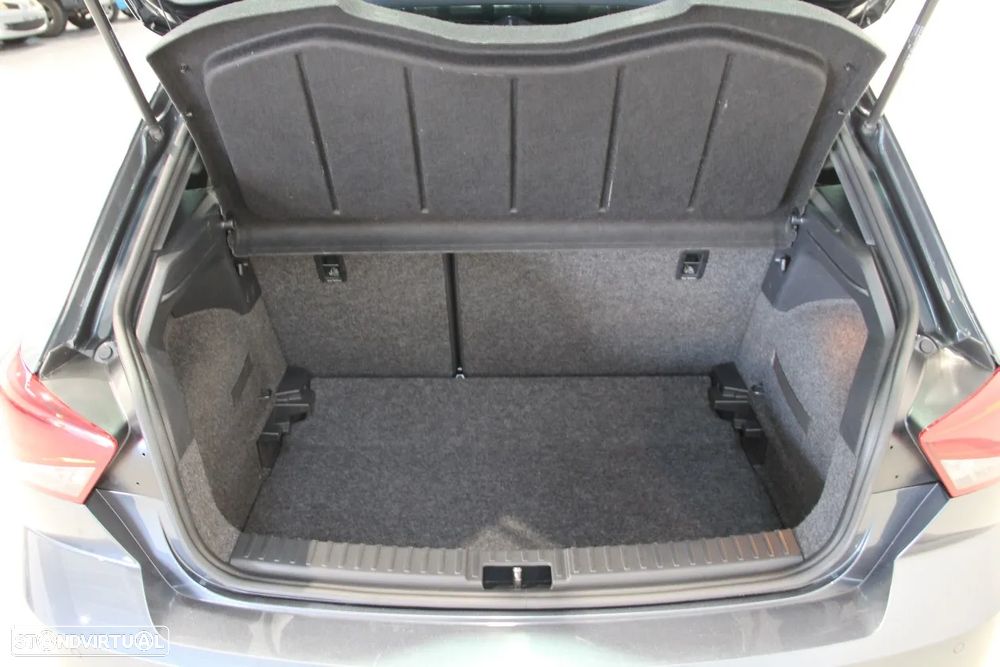 SEAT Ibiza 1.0 TSI FR - 33