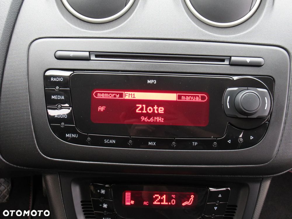 Seat Ibiza 1.4 16V Sport - 25