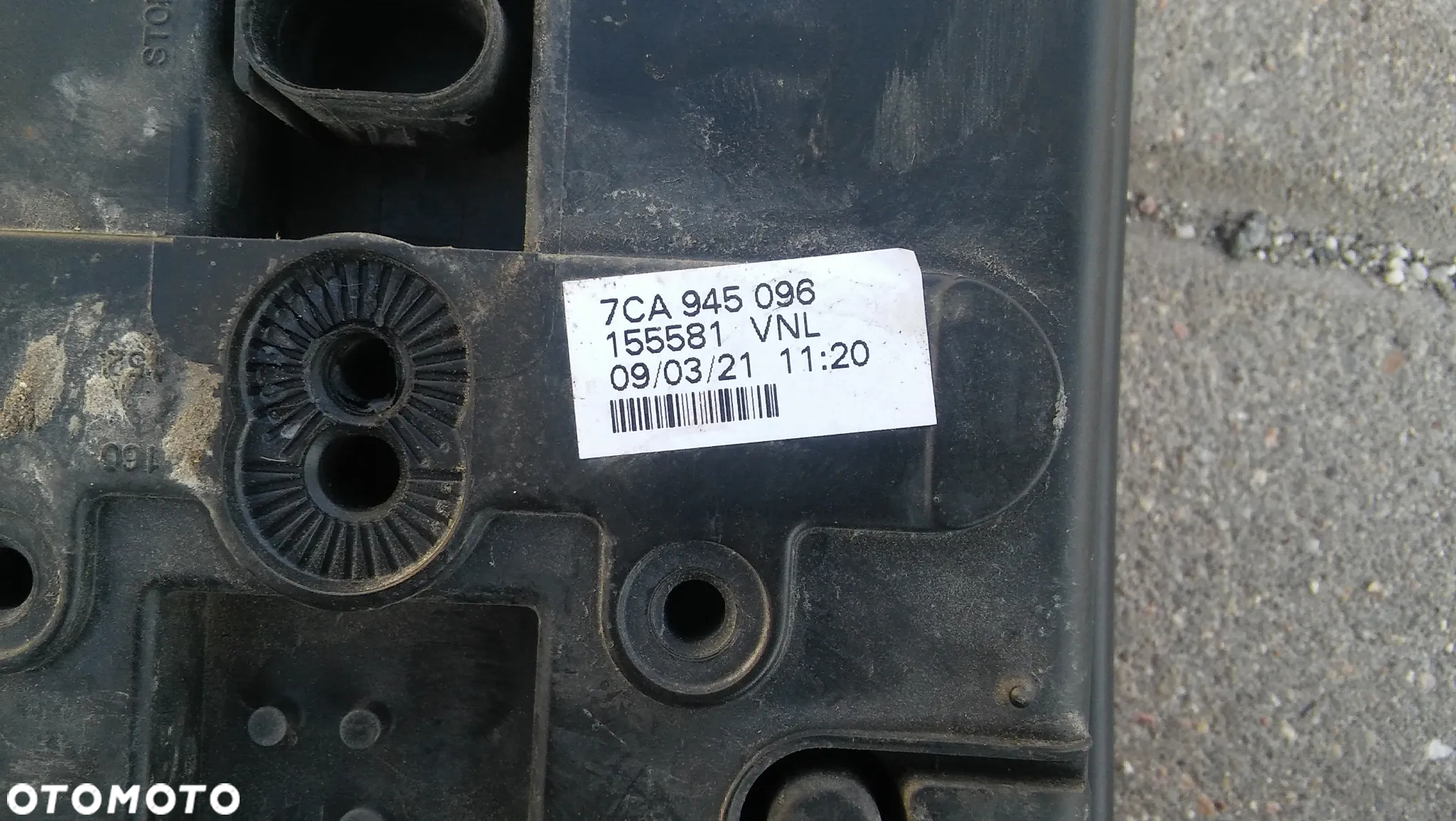 F.VAT VW CRAFTER 2.0 MAN TGE KOMPLET LAMP TYLNYCH LAMPA TYLNA LEWA PRAWA WERSJA SKRZYNIOWA - 4