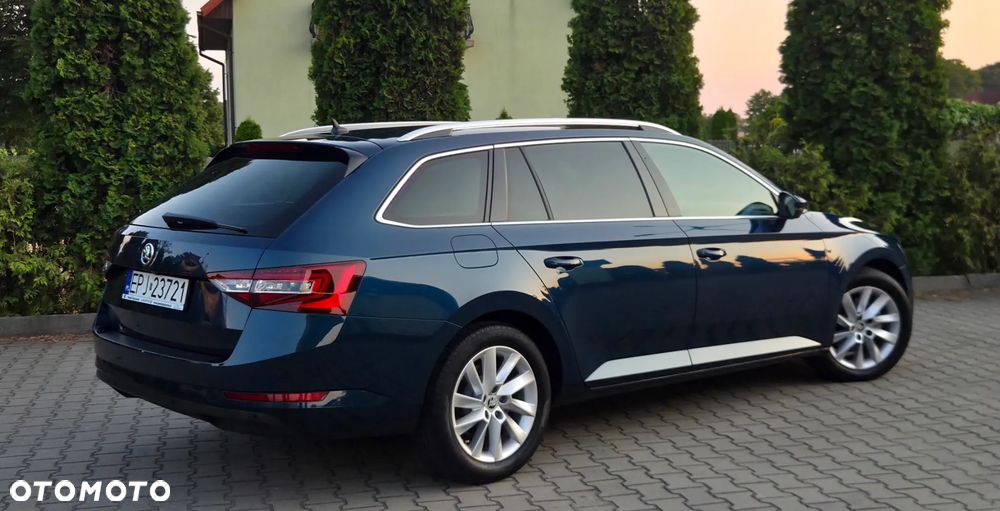Skoda Superb 1.6 TDI GreenLine - 2