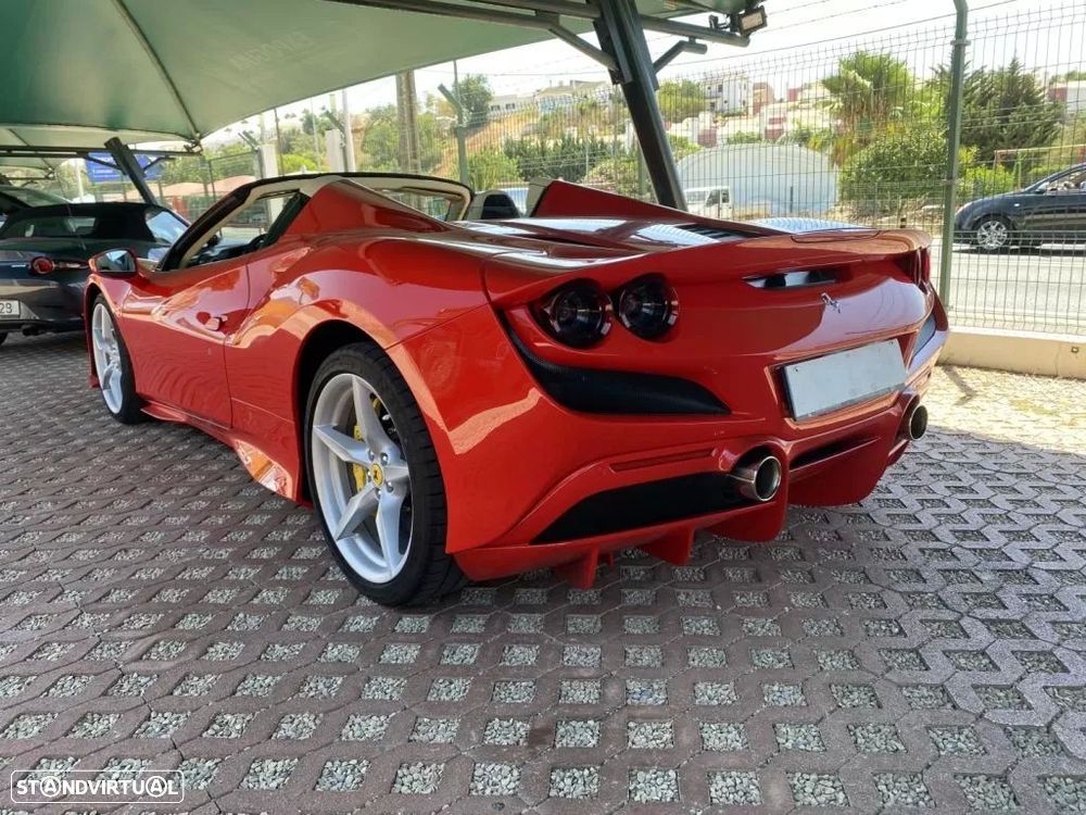 Ferrari F8 Tributo Spider - 10
