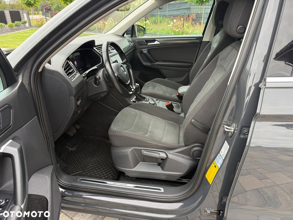 Volkswagen Tiguan 2.0 TDI SCR 4Motion (BlueMotion Techn.) DSG Comfortline - 25