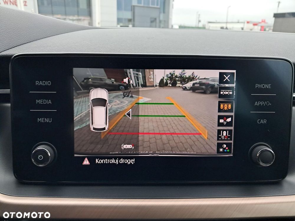 Skoda Kamiq 1.0 TSI Style DSG - 24