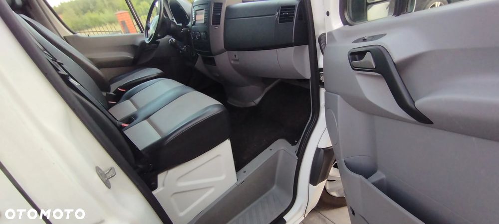 Volkswagen Crafter - 16