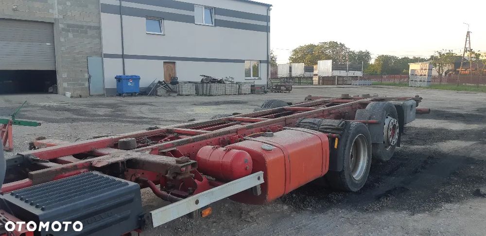 Rama BDF Volvo niska 3 cm - 1