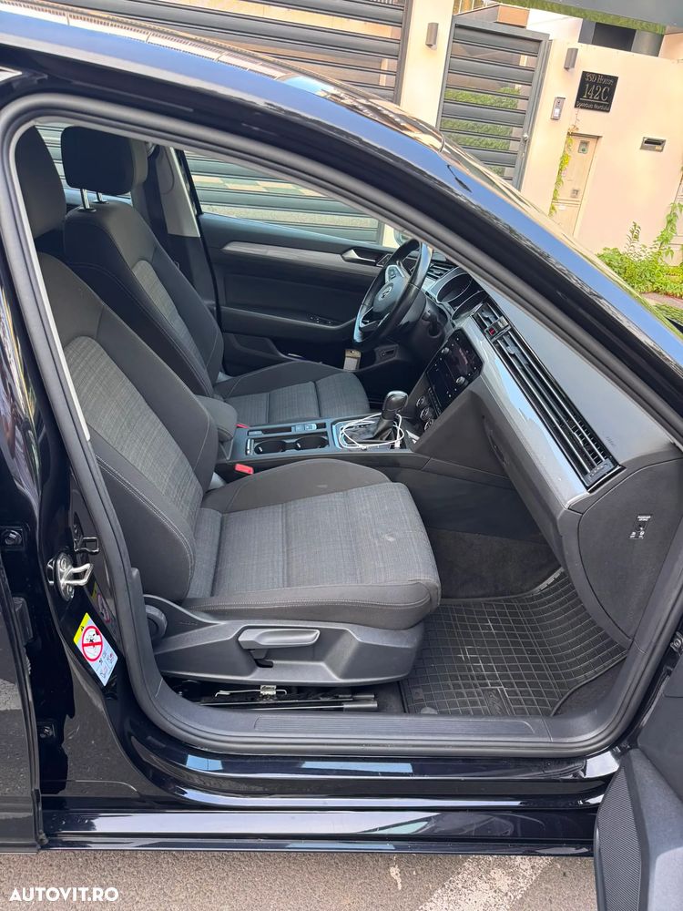 Volkswagen Passat 2.0 TDI SCR DSG Business - 14