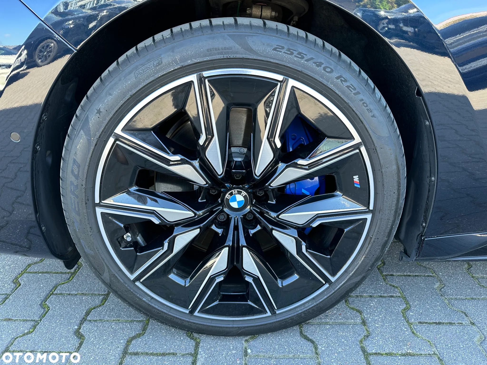BMW i7 105.7kWh M70 xDrive - 25