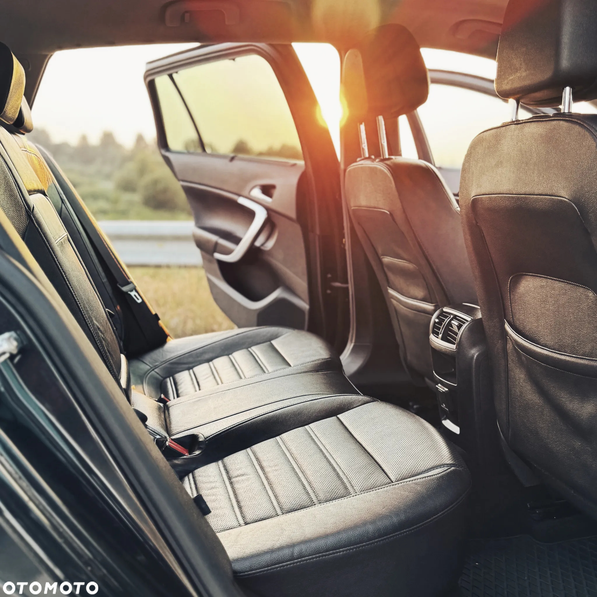 Opel Insignia 2.0 CDTI 4x4 Country Tourer - 19