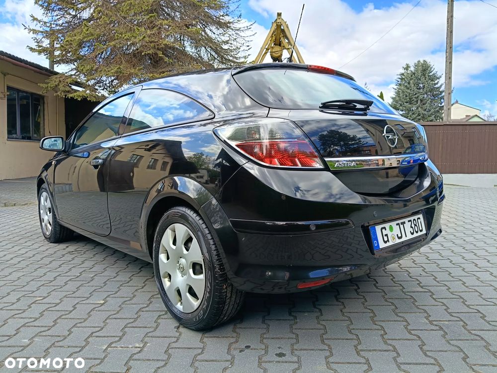 Opel Astra - 4