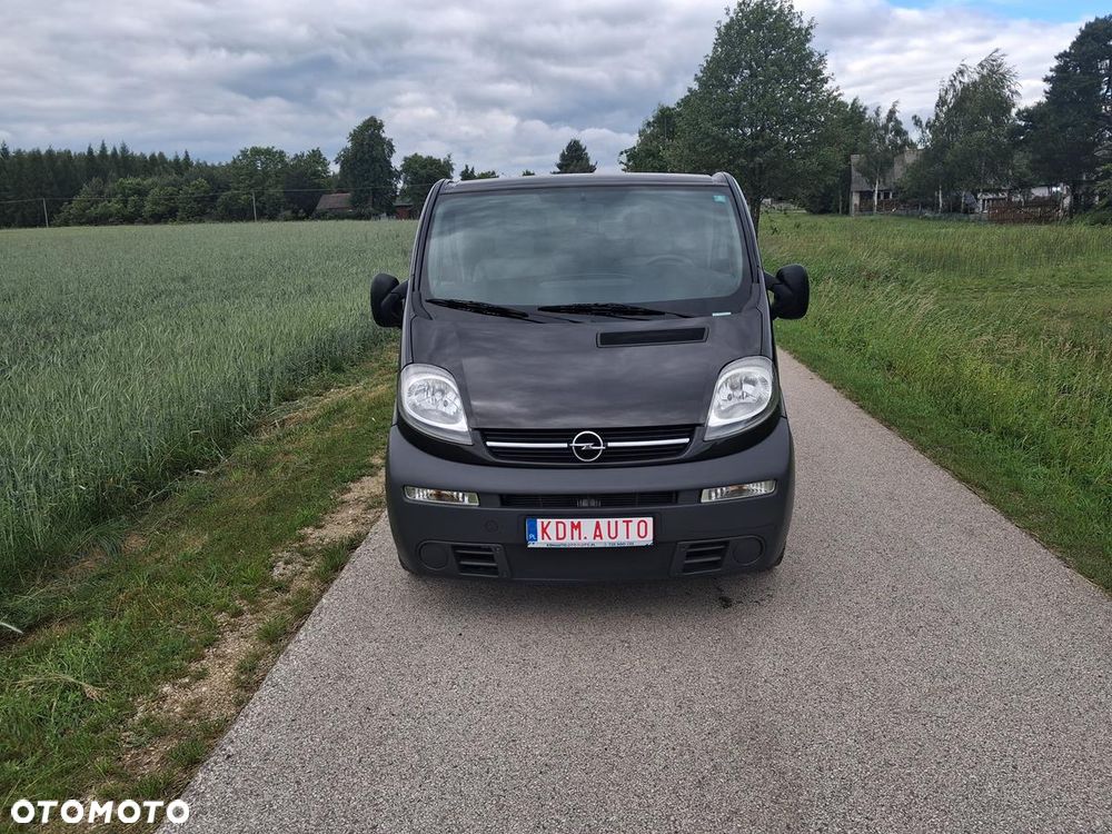 Opel Vivaro - 2