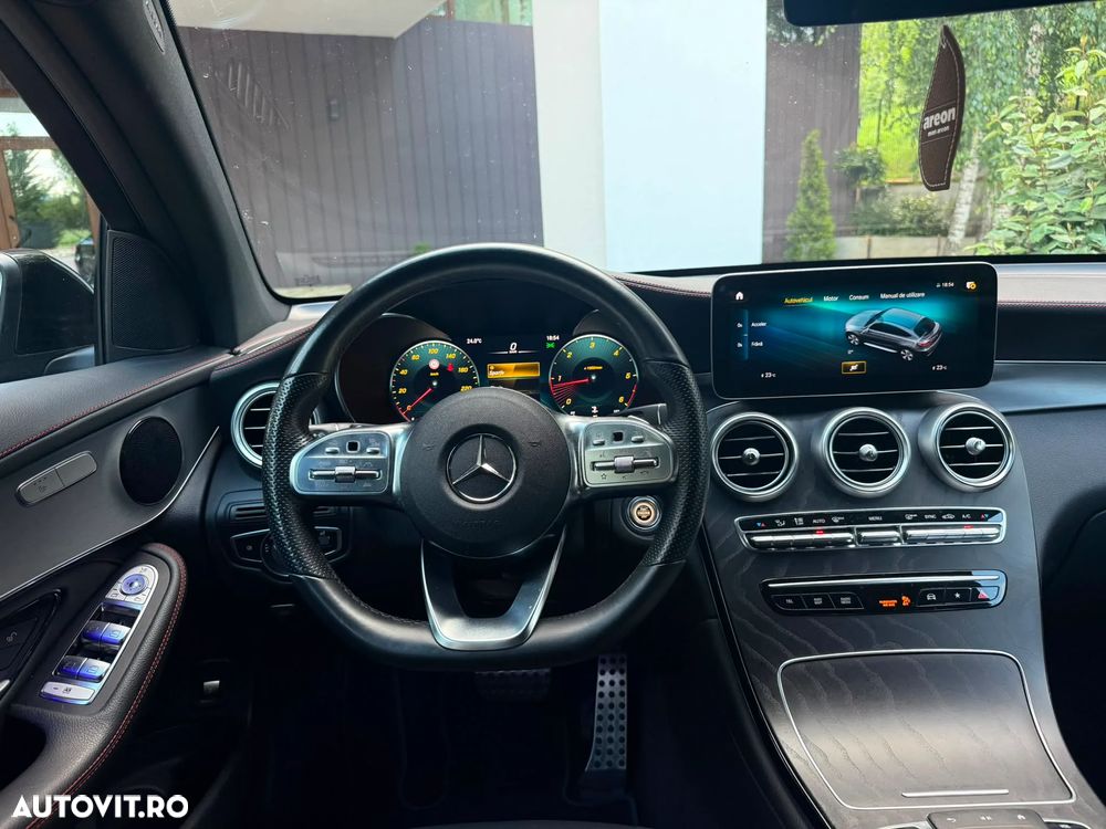 Mercedes-Benz GLC Coupe 300 d 4Matic 9G-TRONIC AMG Line Plus - 26