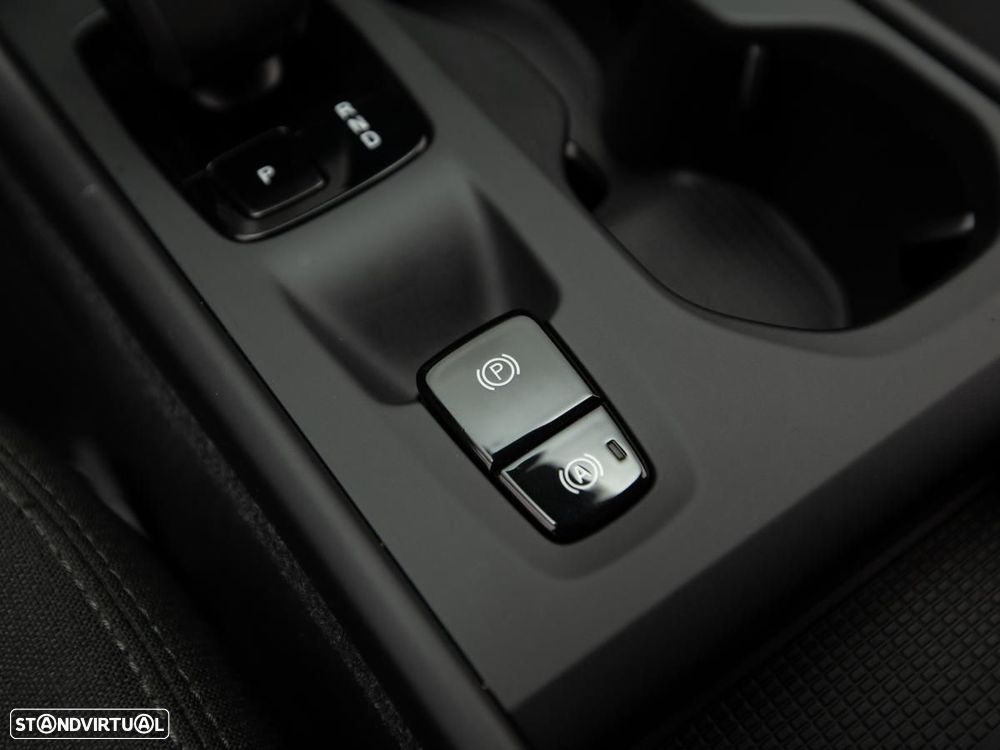 Volvo XC 40 1.5 T4 PHEV Essential - 17