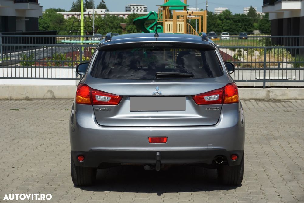 Mitsubishi ASX 2.2 DI-D 4WD Automatik Instyle - 12