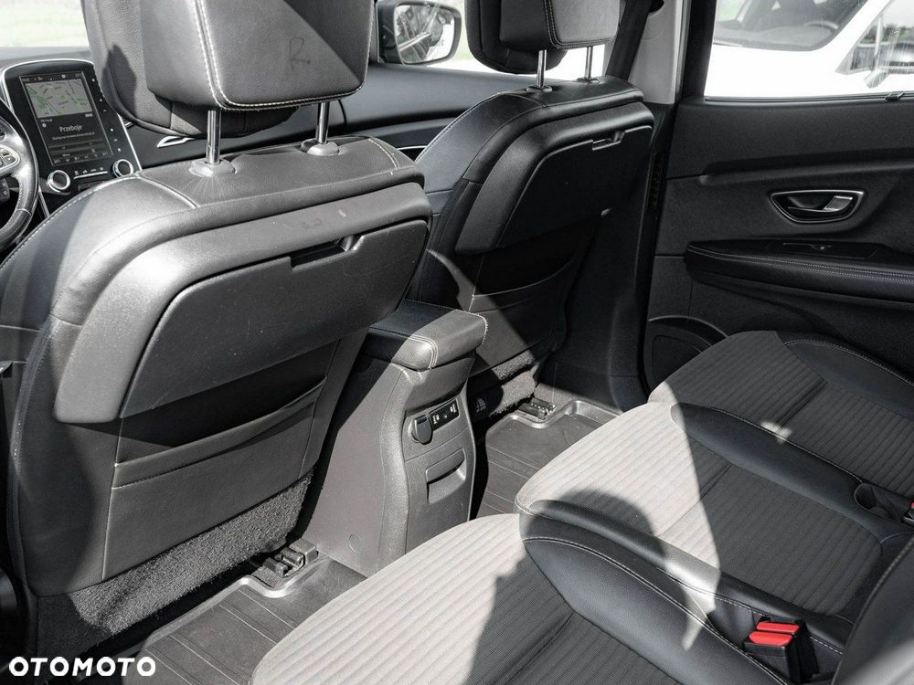 Renault Scenic - 27
