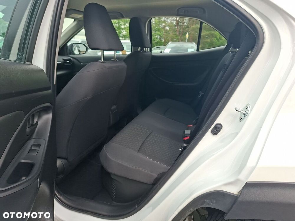 Toyota Yaris Cross Hybrid 1.5 Comfort - 12