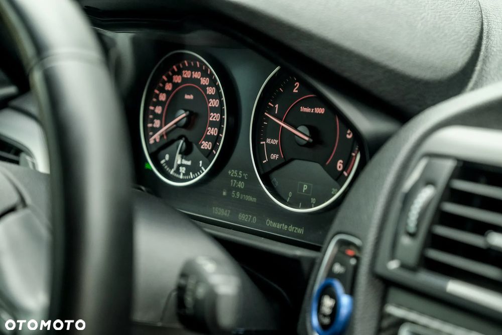 BMW Seria 1 118d - 35