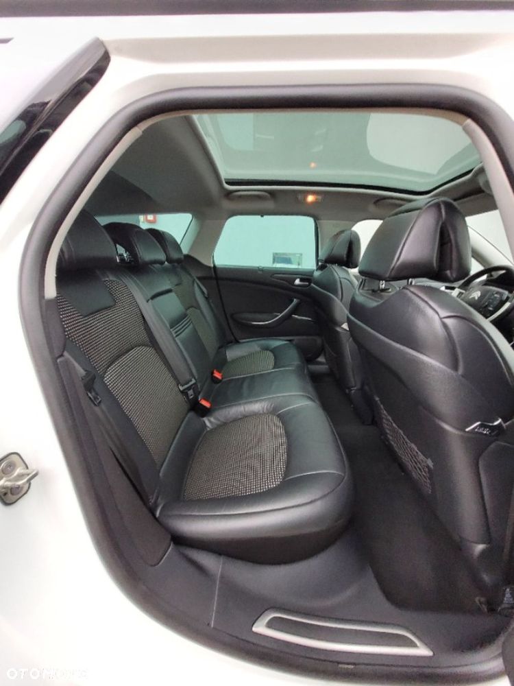 Citroën C5 BlueHDi 180 S&S EAT6 XTR - 18