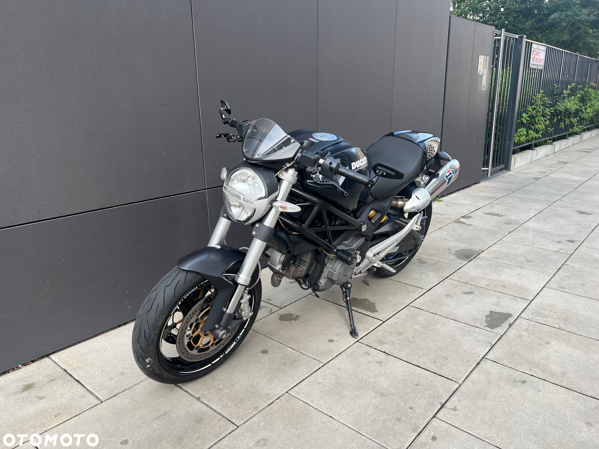 Ducati Monster - 5