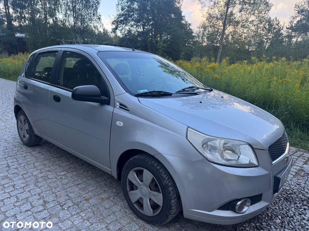 Chevrolet Aveo 1.2 16V Base - 4