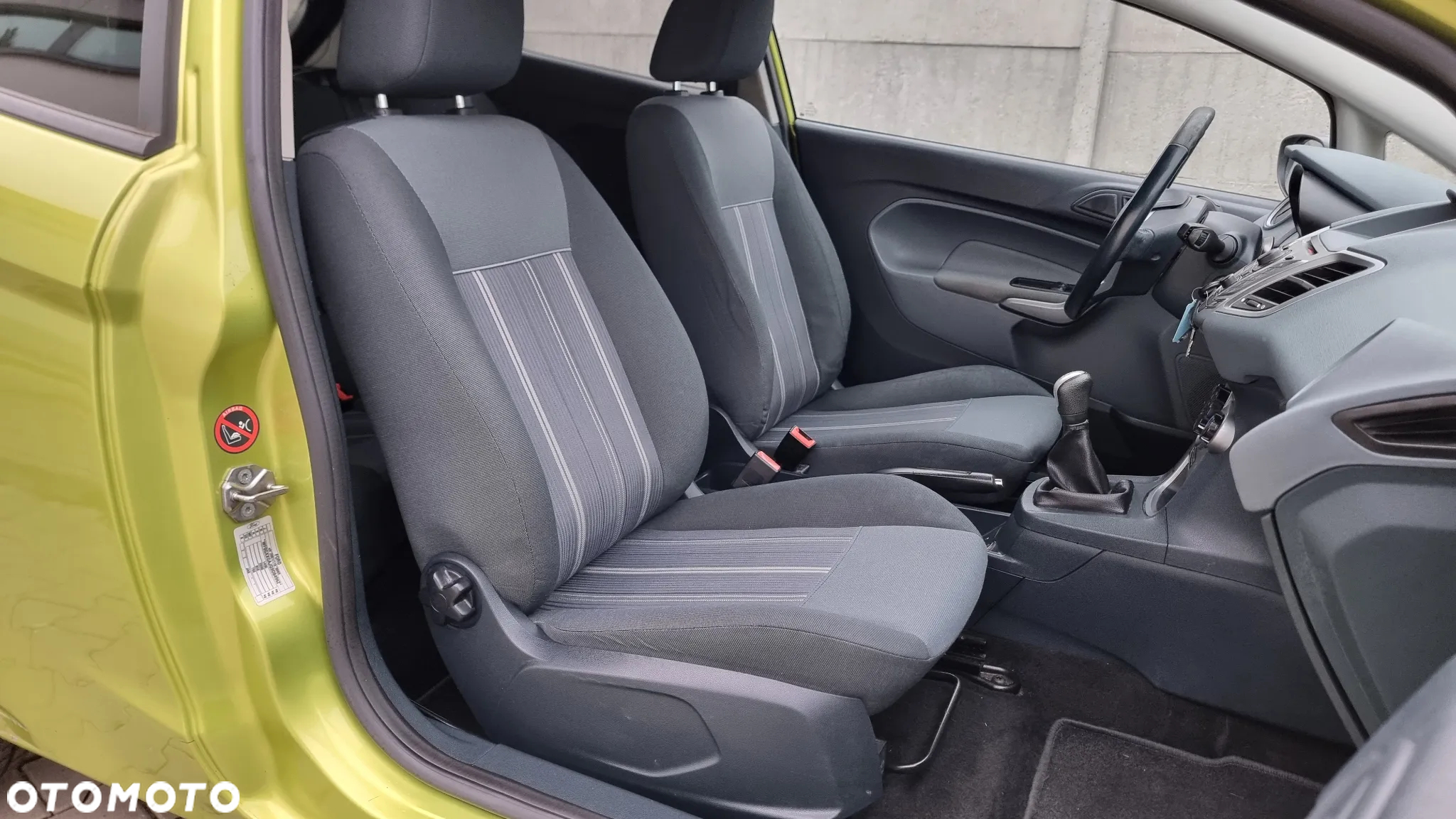 Ford Fiesta 1.25 Titanium - 27
