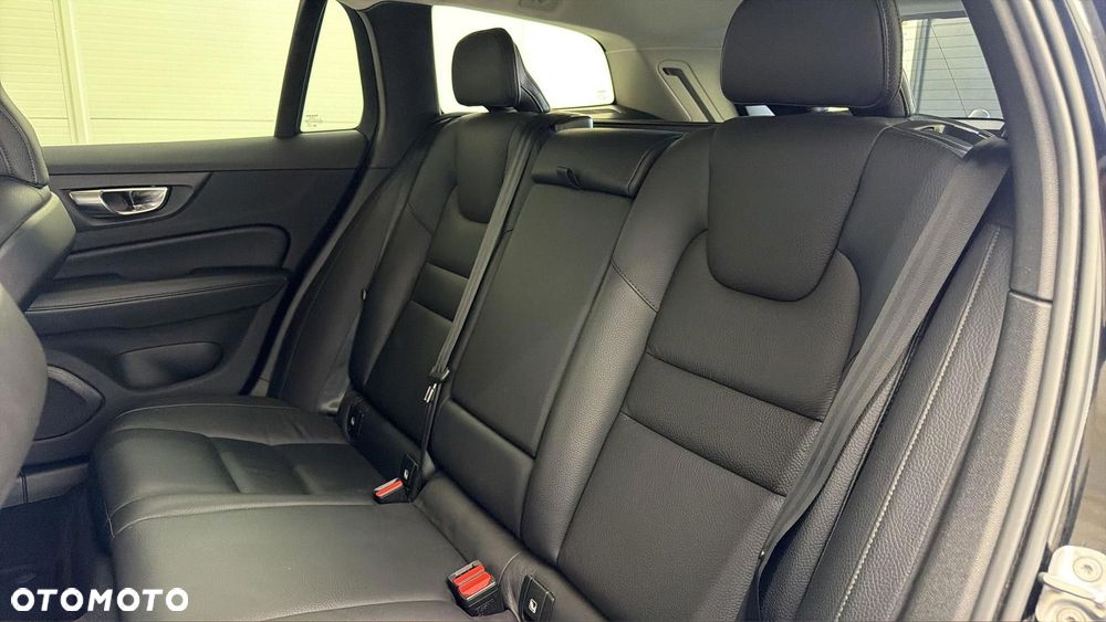 Volvo V60 B4 D Plus Bright - 17