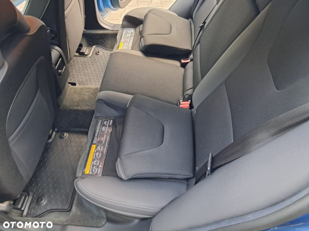 Volvo V60 D3 Edition - 25