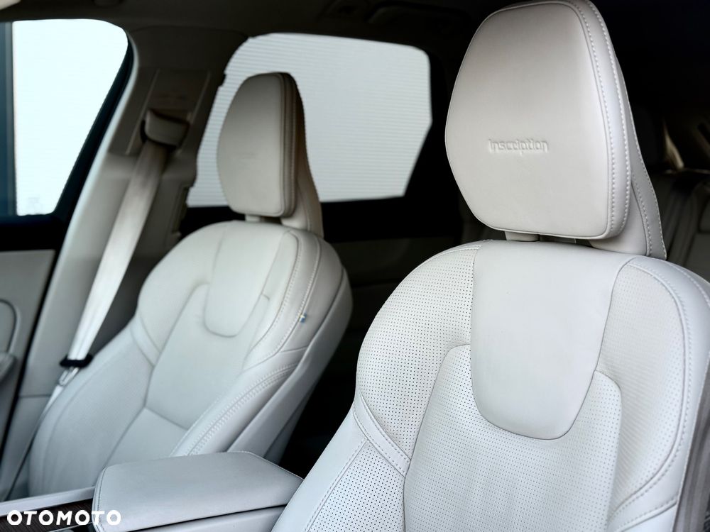 Volvo XC 60 D4 Inscription - 25