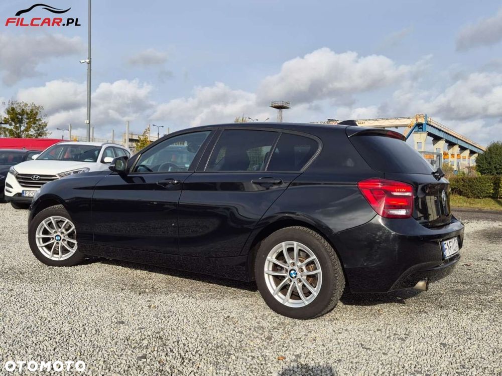 BMW Seria 1 - 25