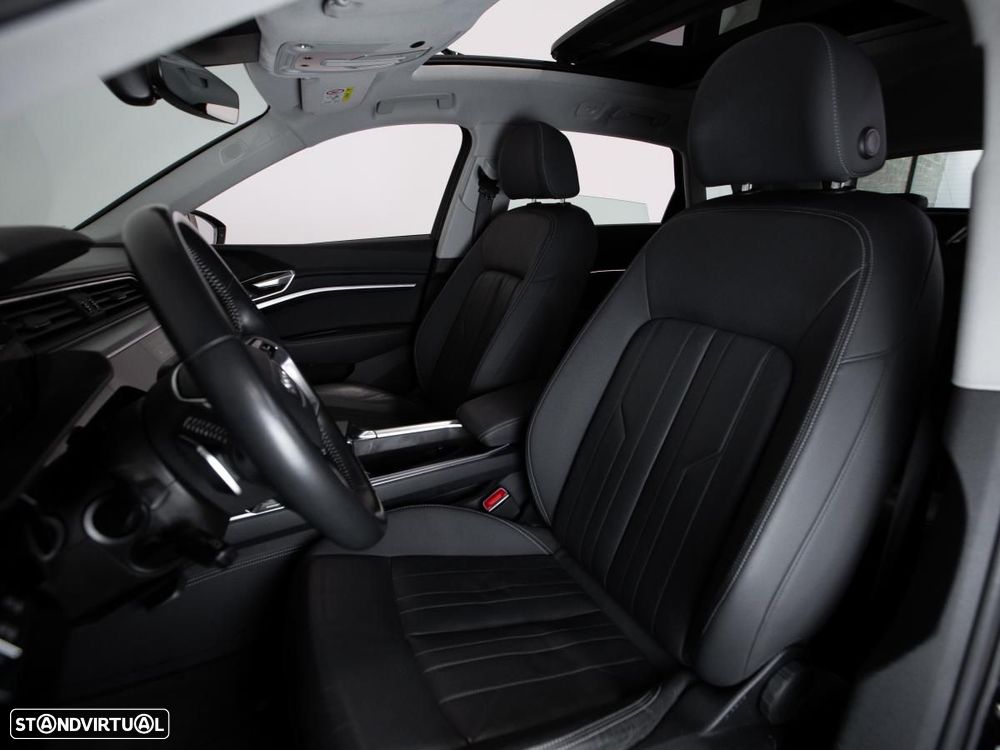 Audi e-tron 55 quattro - 8