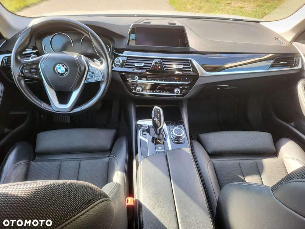 BMW Seria 5 - 11