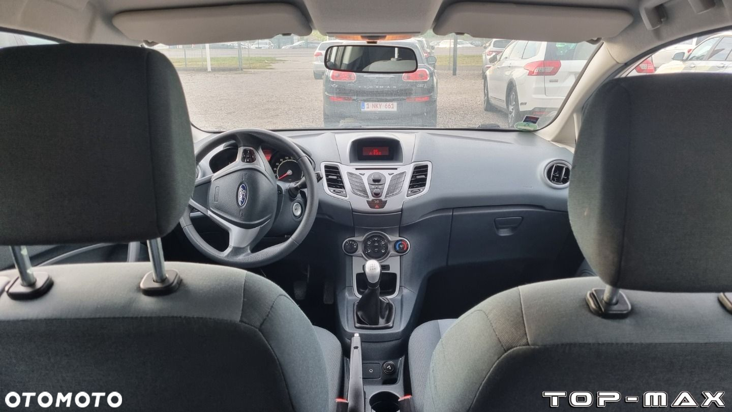 Ford Fiesta - 12
