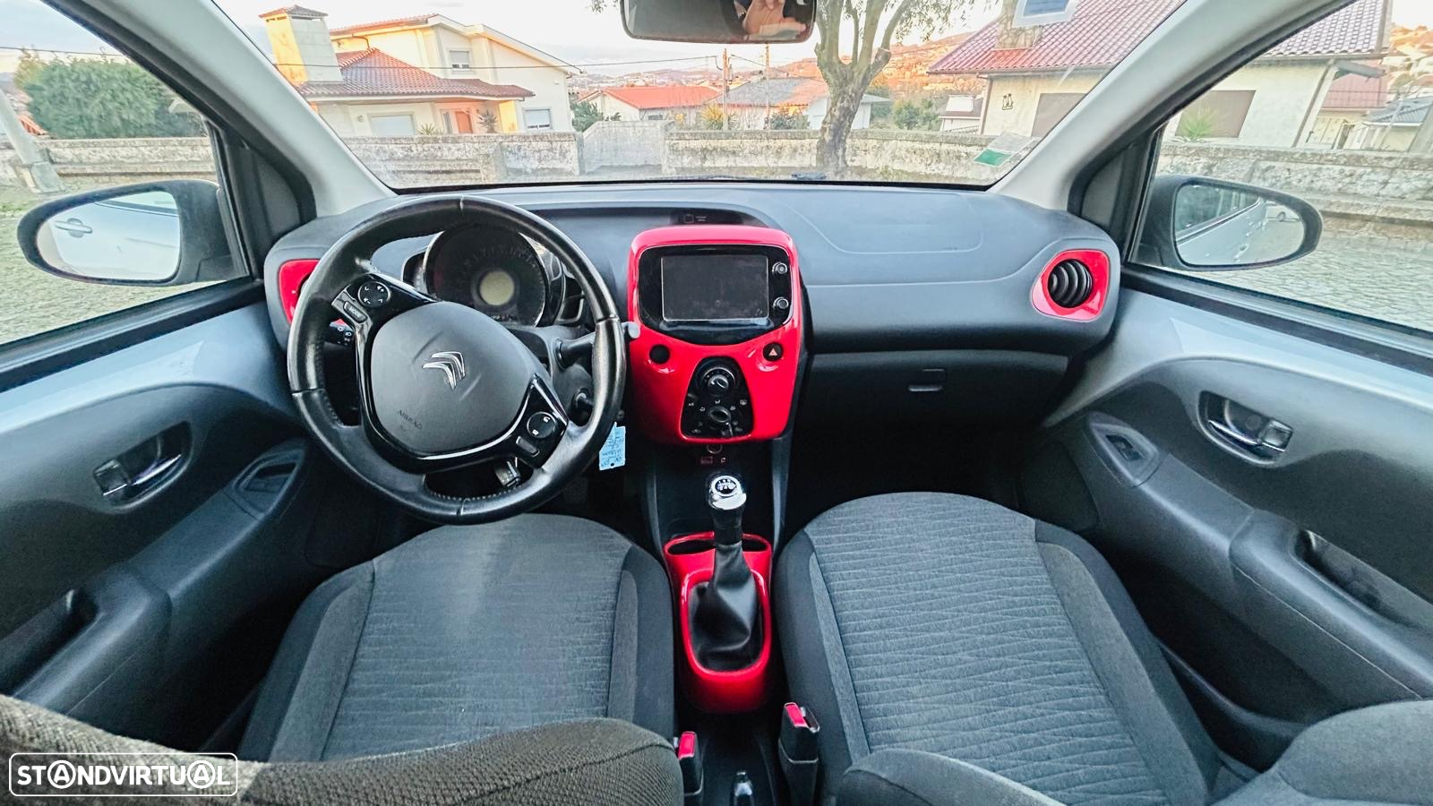Citroën C1 1.2 VTi Shine - 16