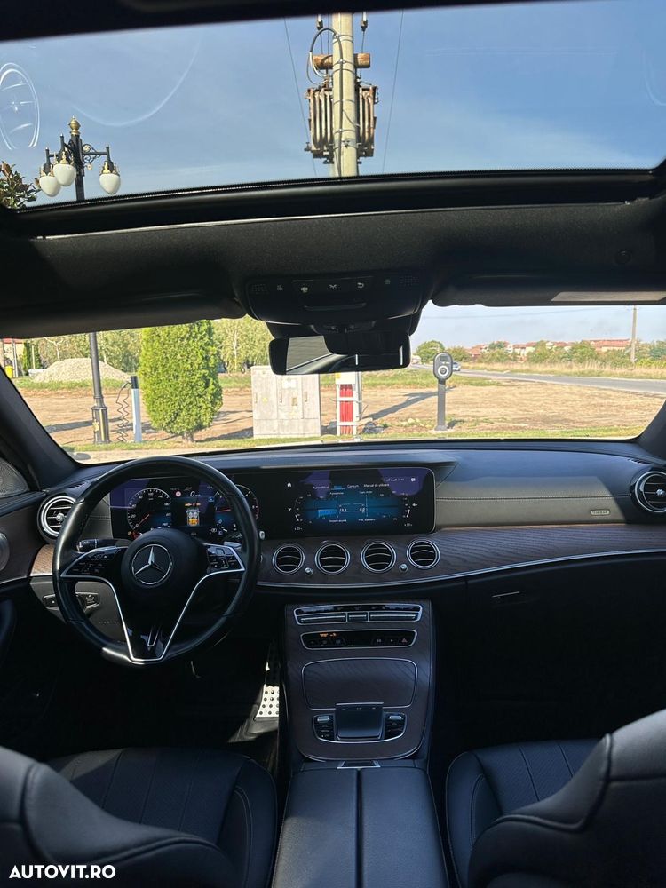 Mercedes-Benz E 220 d T 9G-TRONIC Exclusive - 26
