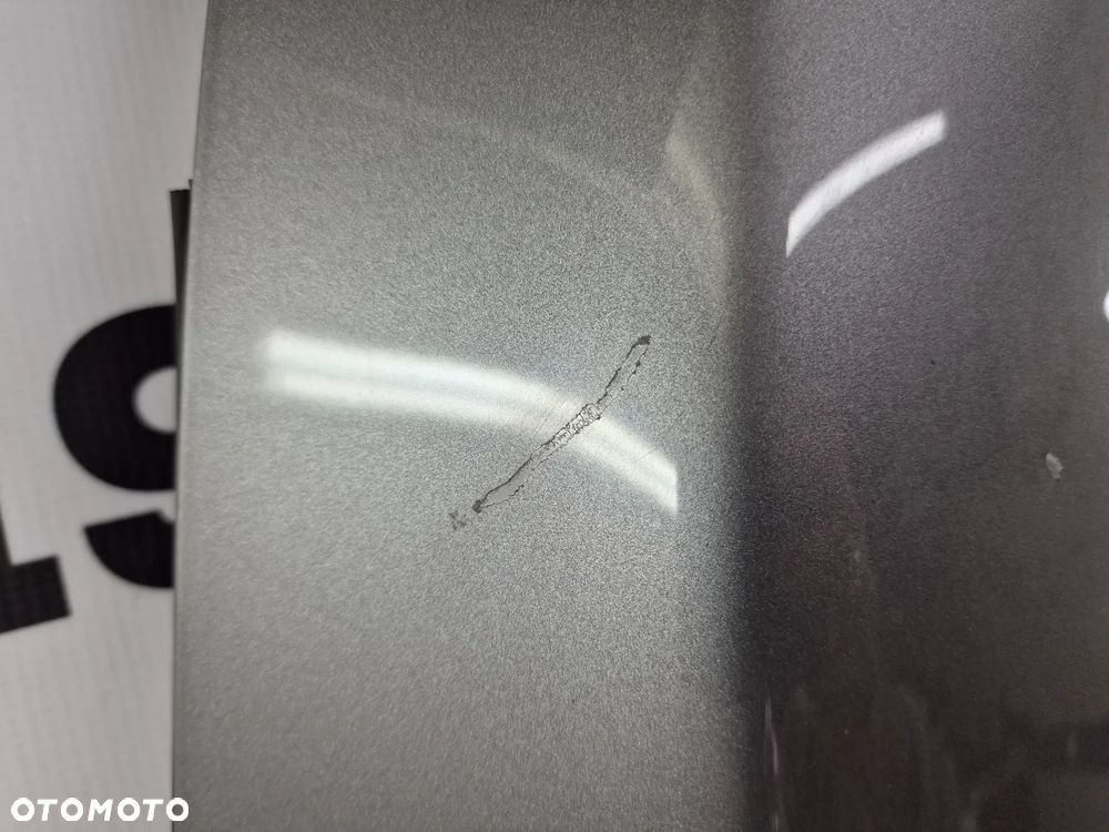 NISSAN NAVARA NP300 D23 15- MASKA + KOMPLET WEWNĘTRZNYCH USZCZELEK OD SPODU MASKI , NR AUKCJI NM14 - 5