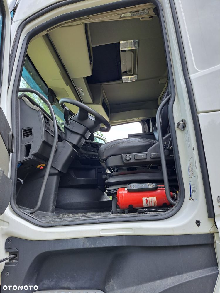 Volvo FH540 - 15