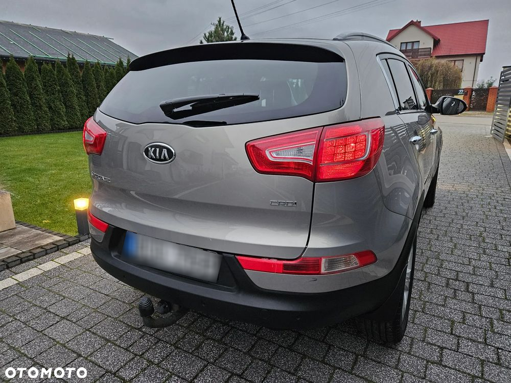 Kia Sportage 1.7 CRDI 2WD Dream-Team Edition - 8