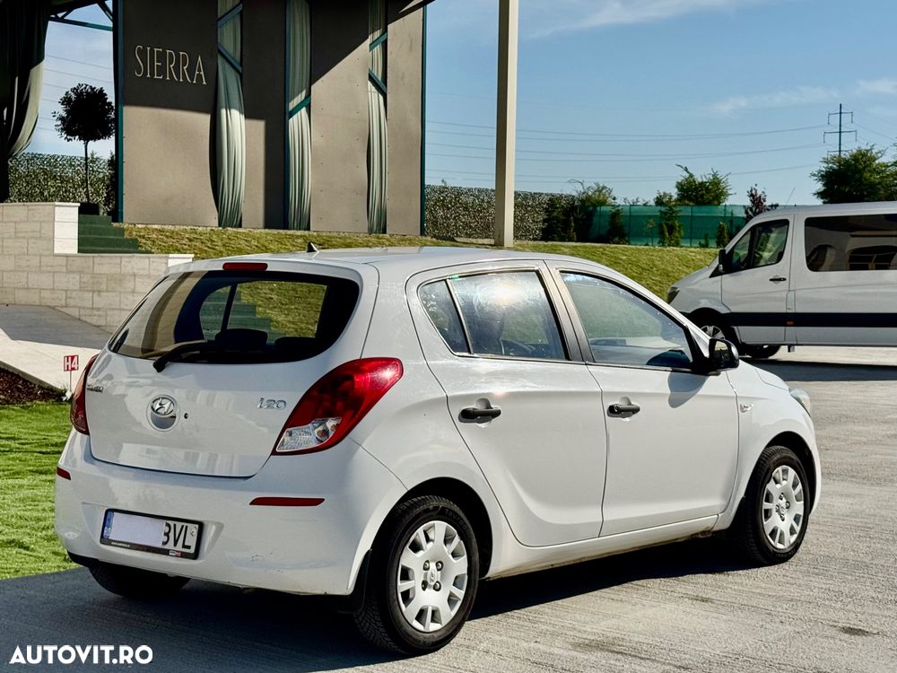 Hyundai i20 1.2 Comfort+ - 17