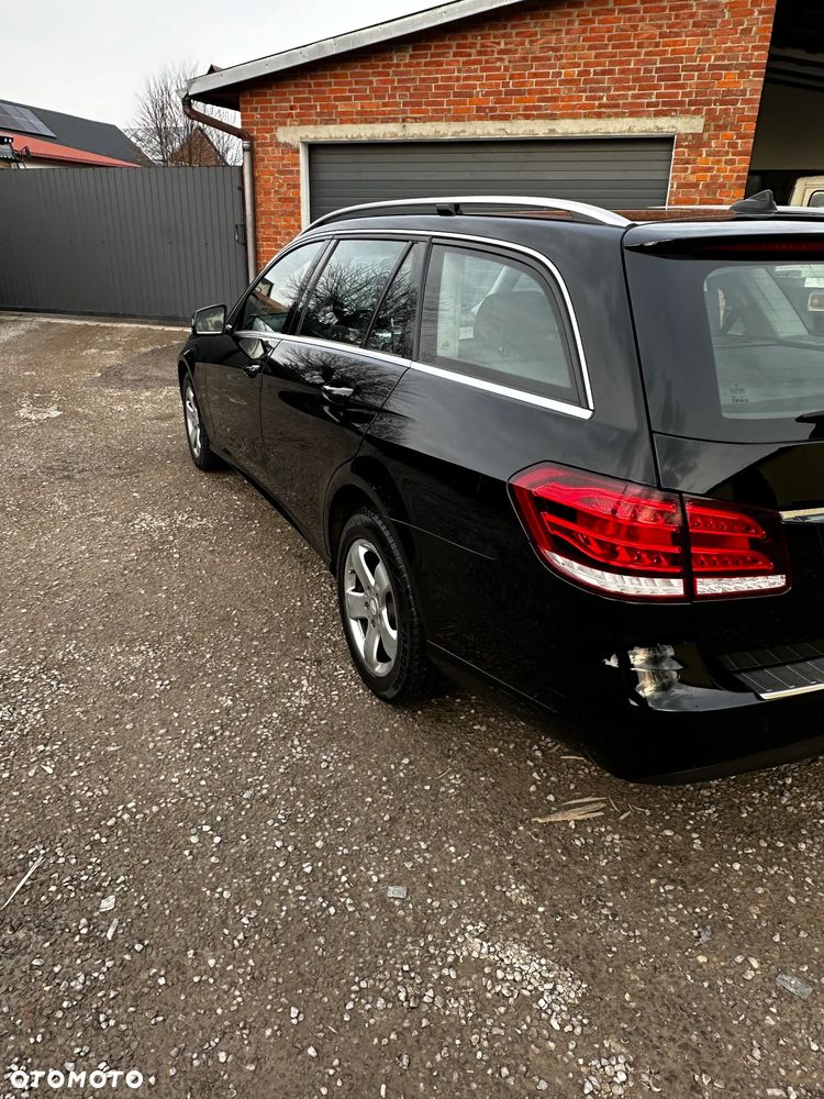 Mercedes-Benz Klasa E 200 BlueTEC 7G-TRONIC Classic - 4