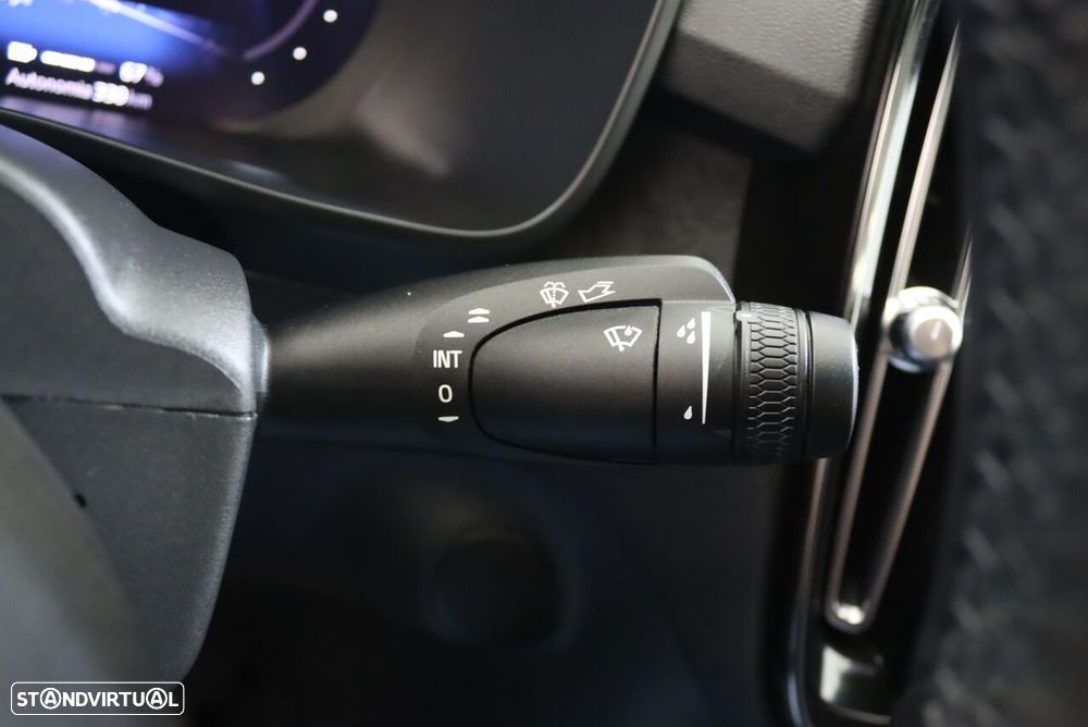 Volvo C40 Recharge 82 kWh Single M. Extended Range RWD Core - 15