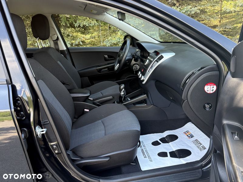 Kia Ceed 1.6 CVVT EX - 30