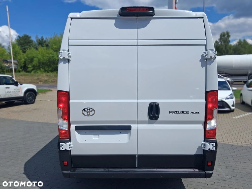 Toyota ProAce MAX - 7