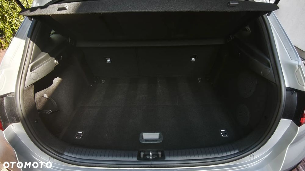 Kia Ceed 1.5 T-GDI OPF JBL Sound Edition - 12
