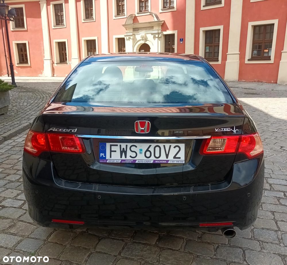 Honda Accord 2.0 Elegance 50 Jahre Edition - 17