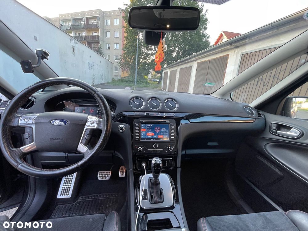Ford S-Max 2.0 TDCi DPF Champions Edition - 9