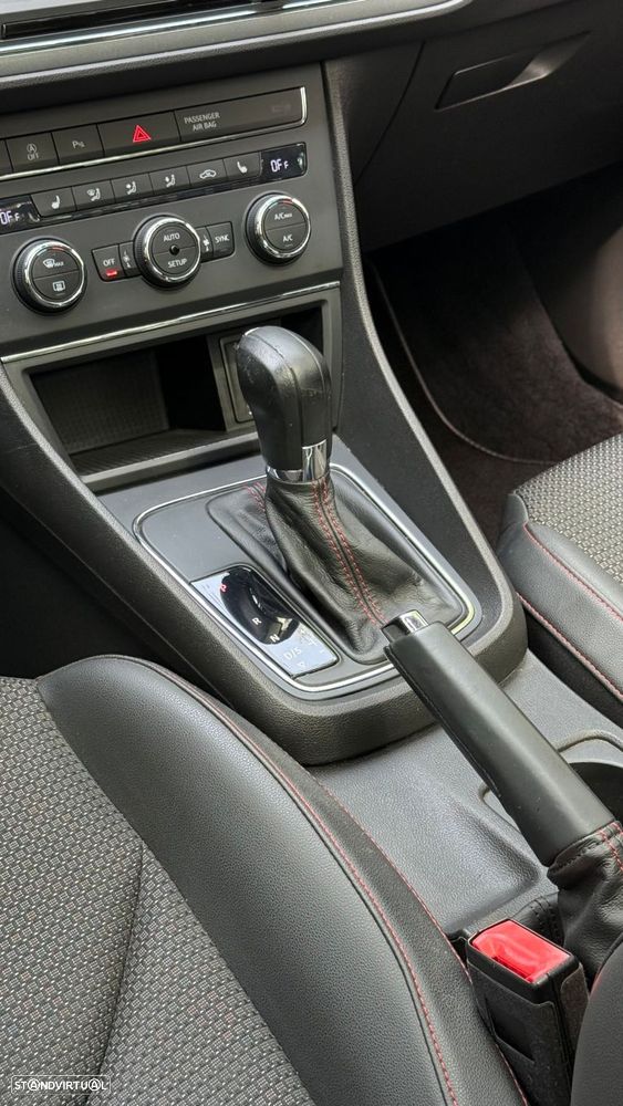 SEAT Leon ST 2.0 TDI DSG FR - 16